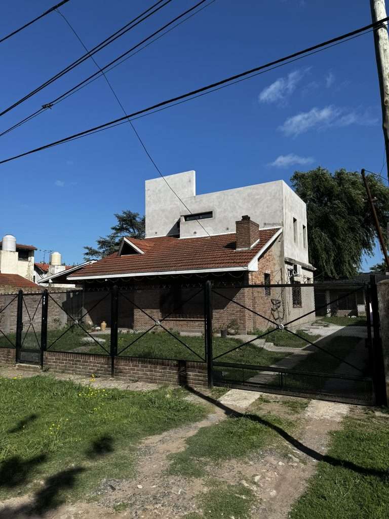 Casa Parravicini en Almirante Brown — foto 3